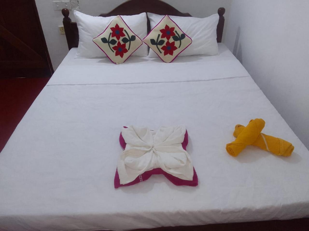 Winstar Homestay Sigiriya Ngoại thất bức ảnh